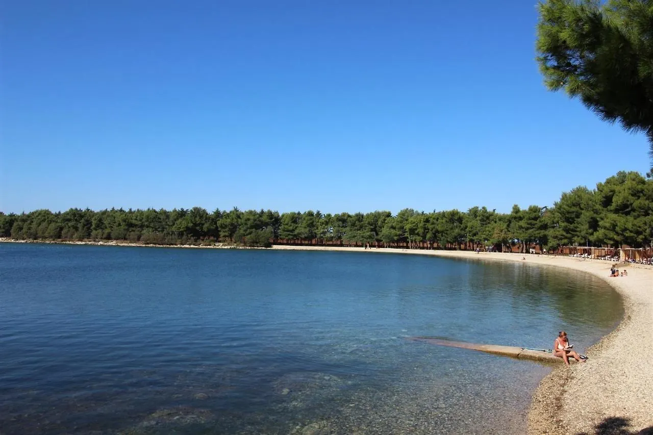 Gianna N2, 600 M From The Beach Novigrad Istria
