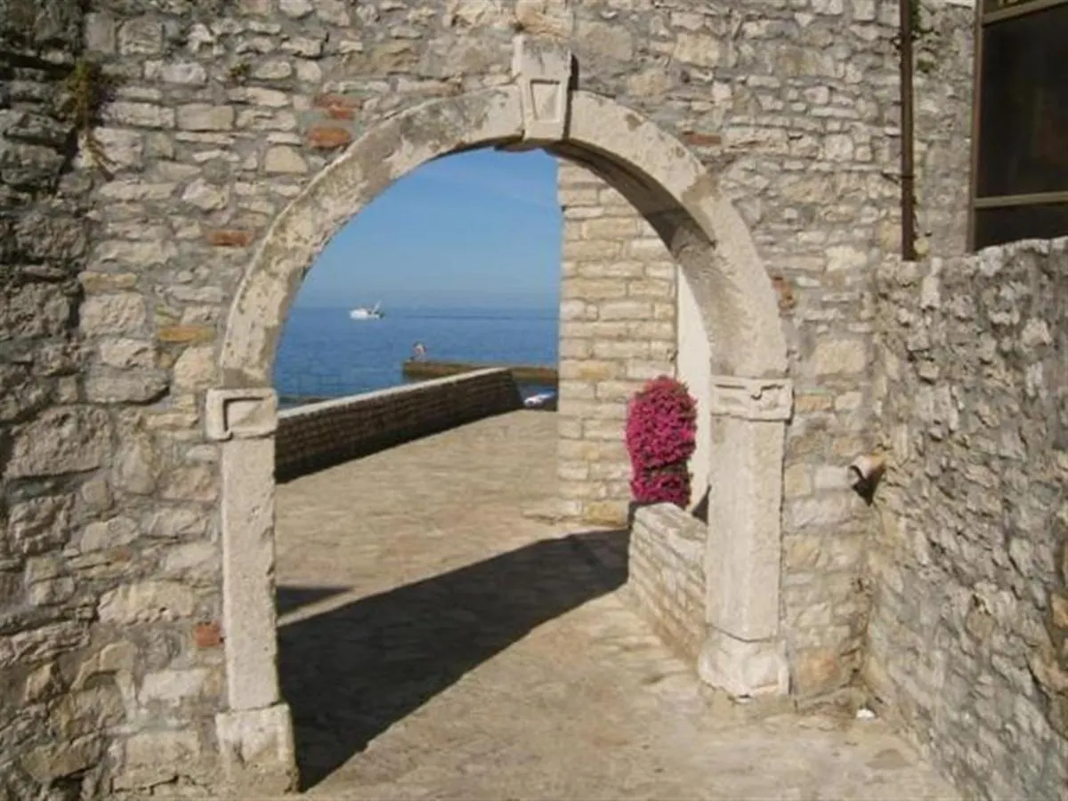 Gianna N2, 600 M From The Beach Novigrad Istria 0*,